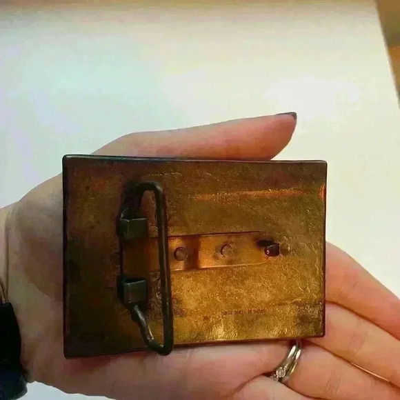 Vintage FORD Model T "There's a Ford in your Future" Solid Brass Belt Buckle - Picture 4 of 5